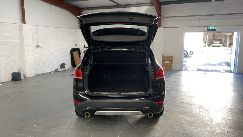 BMW X1 sDrive 20i MHT xLine 5dr Step Auto Petrol Estate